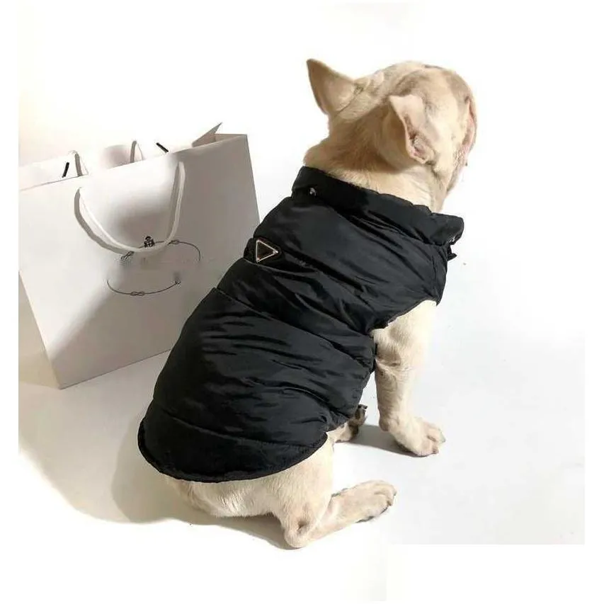 Dog Clothes Winter Designer Coat Warm Dog Apparel Waterproof Windproof Pet Vest Cold Weather Puppy Jacket With Hats For Small Medium