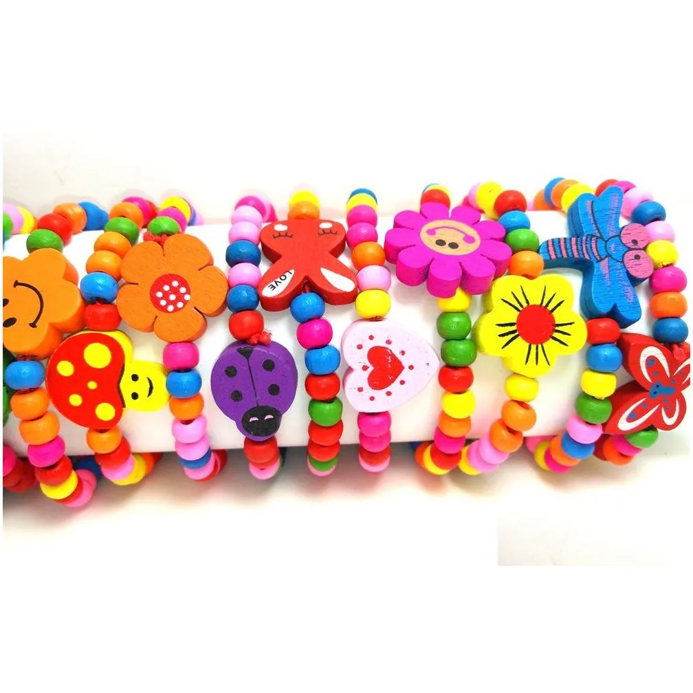 100pcs Girls Natural Wood Beaded Bracelets Styles Mix Children Wooden Wristbands Child Party Bag Fillers Birthday Gift Wholesale