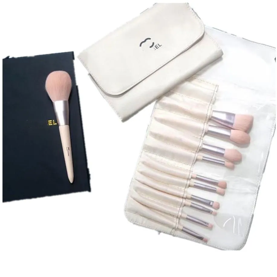 Designer Makeup Brush Letter Logo Print Black Pink Makeup Brush Makeup Tool with Storage Pack 12 Gift Boxes