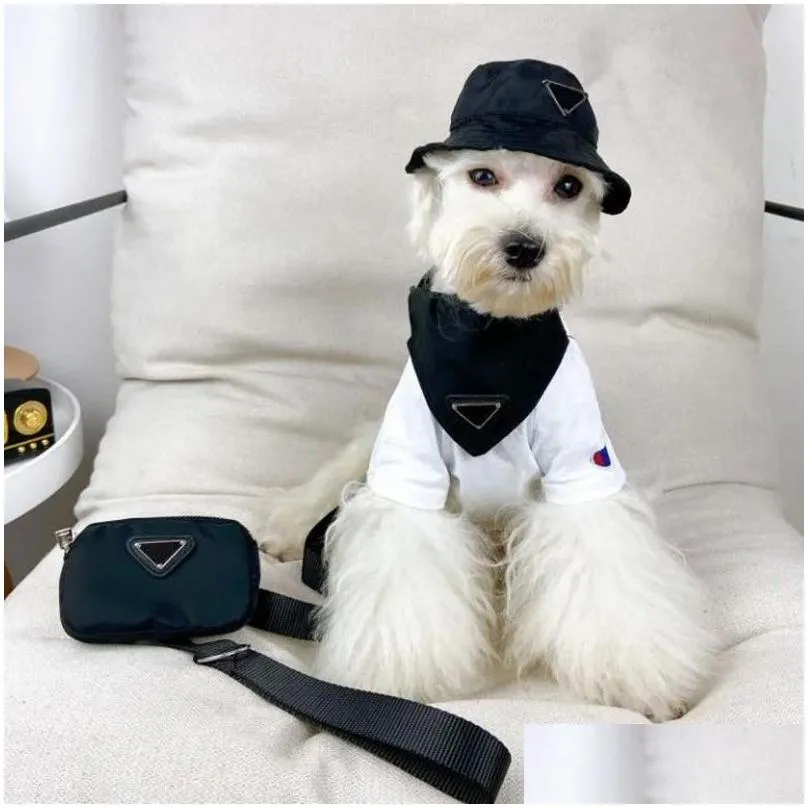 2023 designer dog collar Dog Leash Harness Fashion Dog Traction Rope Pet Dog Small Dog Triangle Scarf Tie Collars Pet Supplies