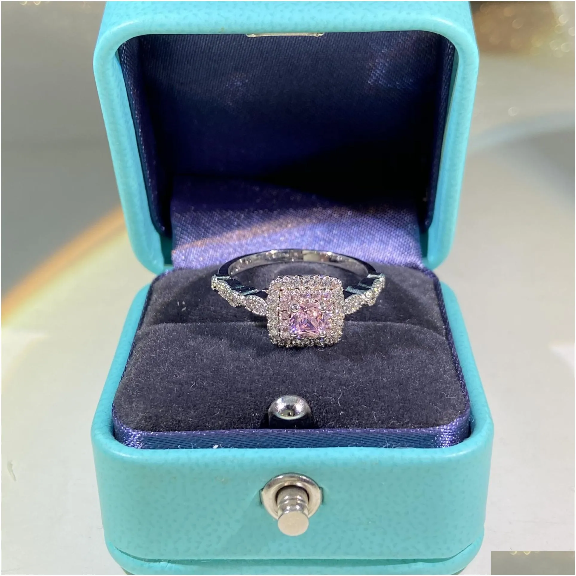 Band Rings Luxury Crystal Diamond Chinese Nail Finger Designer For Women Girls S925 Sier White Pink  Elegant Cz Zircon An Ota2F