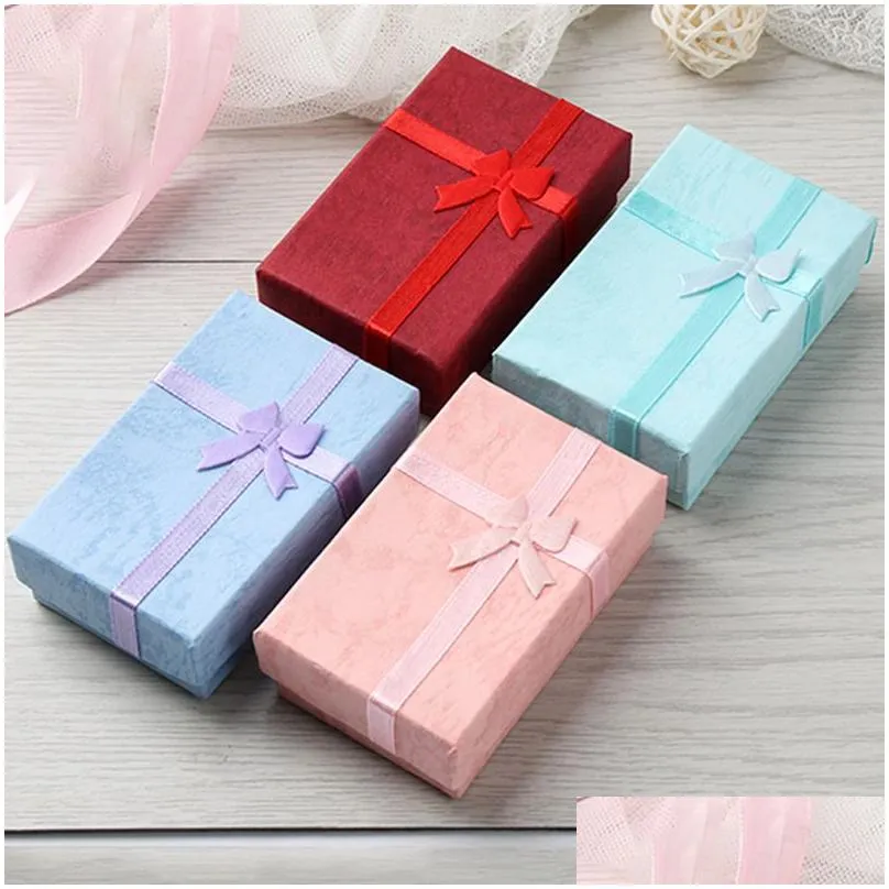 Favor Holders High quality Charms Beads Gift Box 5x8x2.5cm Packaging Pendants Necklaces Earrings Rings Bracelets Jewelry box