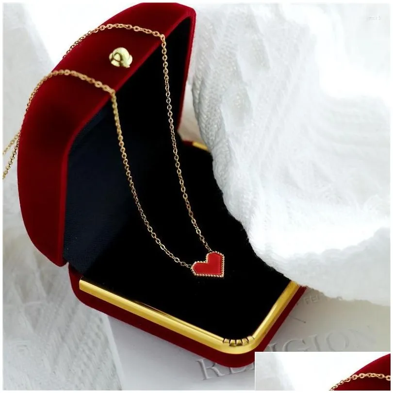 Pendant Necklaces 2022 Arrivals Acrylic Material Red Heart Necklace Titanium Steel 18 K Gold Plated Choker Factory Wholesale Drop Del Dh9Lv