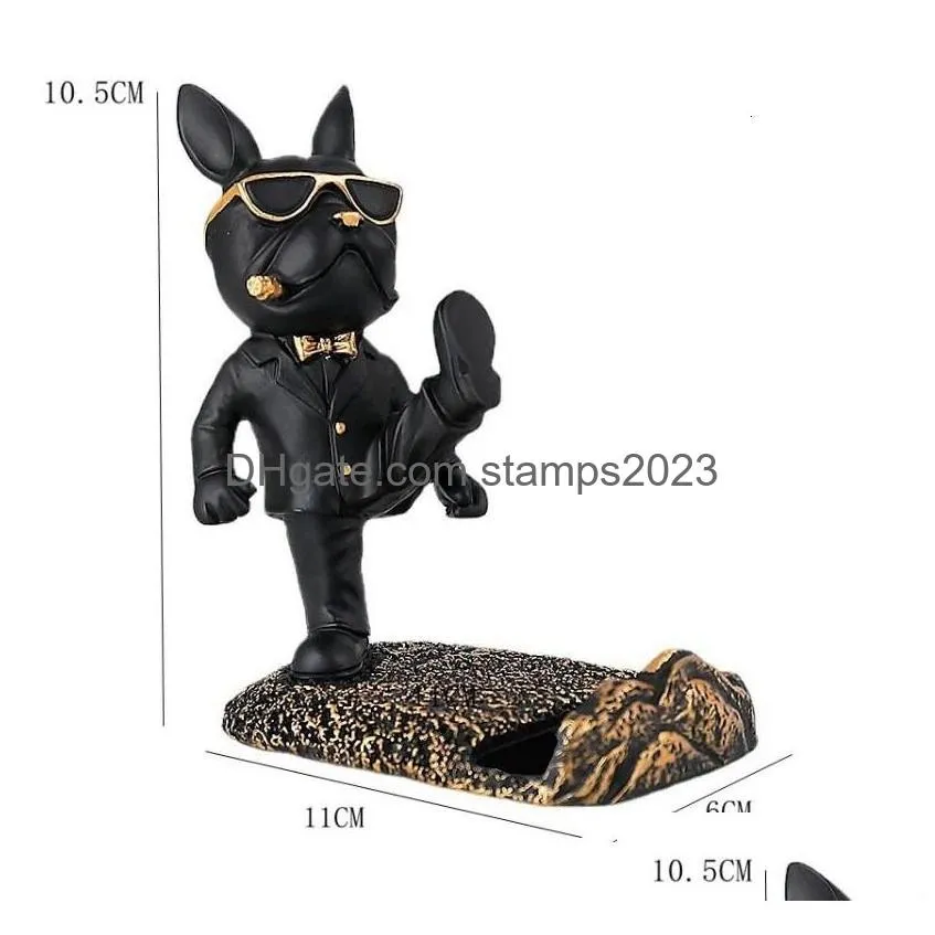 Decorative Objects & Figurines Home Accessories Bldog Scpture Mobile Phone Stand Room Cute Dog Statue Desk Creative 231228 Drop Delive Dhkcn