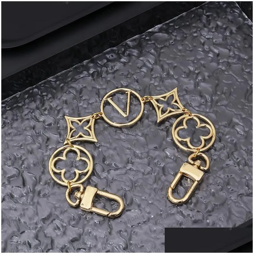 Luxury Designer Keychain Twiggy Chain Gold Letters Fashion Womens Bag Charm Keyring Alloy Classic Key Rings -6 Drop Delivery Dhrys