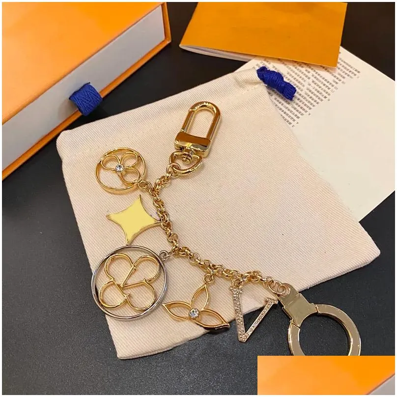 Luxury Designer Keychain Letter Pendant Gold Key Buckle Detachable Keychains For Mens Womens Fashion Hoop Keys New With Box Drop Deli Dhisx