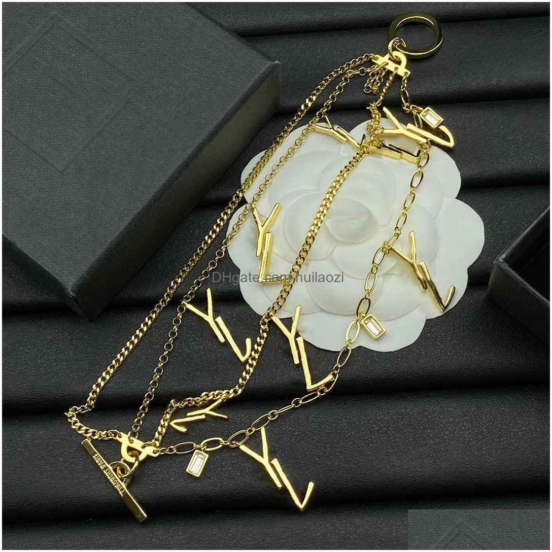 designer bracelet for women luxury bracelet designer for women horseshoe buckle trendy elegant string of beads party charm multi-metal crystal pendant