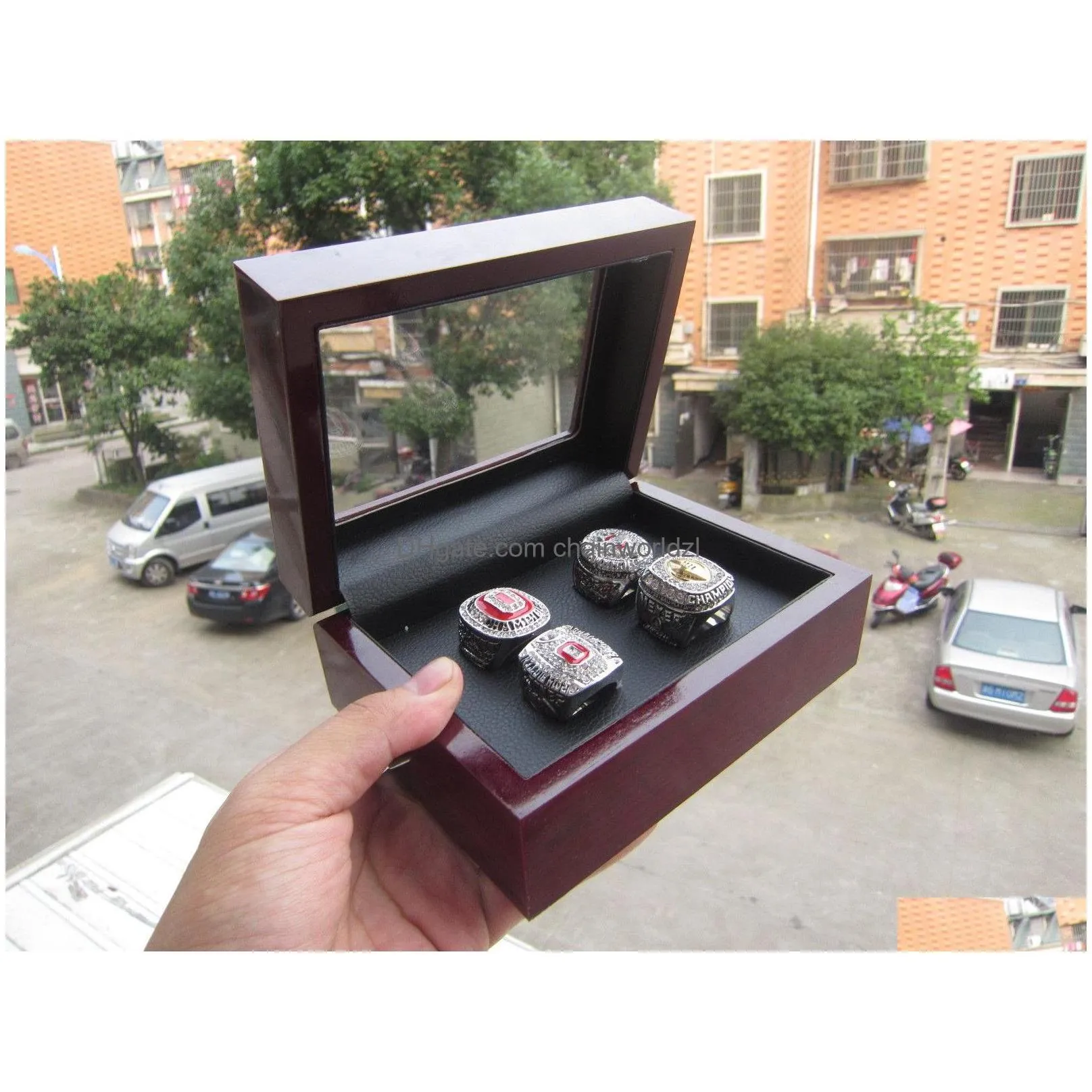 ohio state 4pcs football national championship ring with wooden display box souvenir men fan gift wholesale drop 