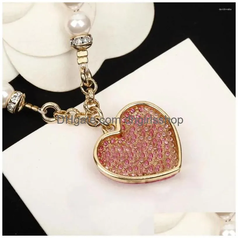 Chains Vintage Brand Heart Diamond Necklaces Luxury Jewelry For Women Gifts Designer Pendant Fine Quality Party Lady Necklace Drop De Dhel1