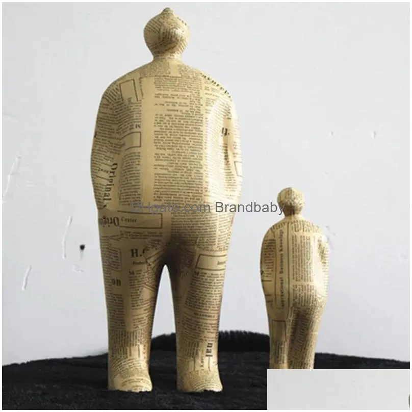 Movie & Games New Modern Simple And Creative Old Newspaper Figure Decoration El Club Model Room Home Soft Father Son Drop Delivery Toy Dhei8