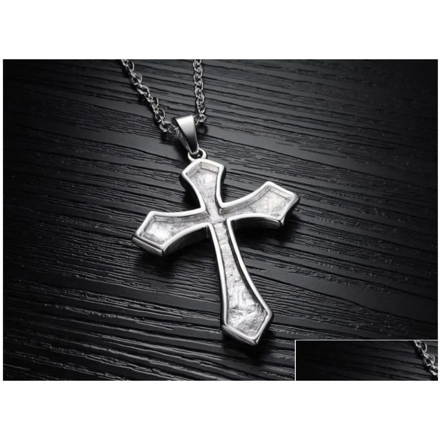 Pendant Necklaces Titanium Steel Pendant Punk Exquisite Rivet Cross Necklace Trendy Mens Gothic Jewelry Drop Delivery Jewelry Necklace Dhcyr