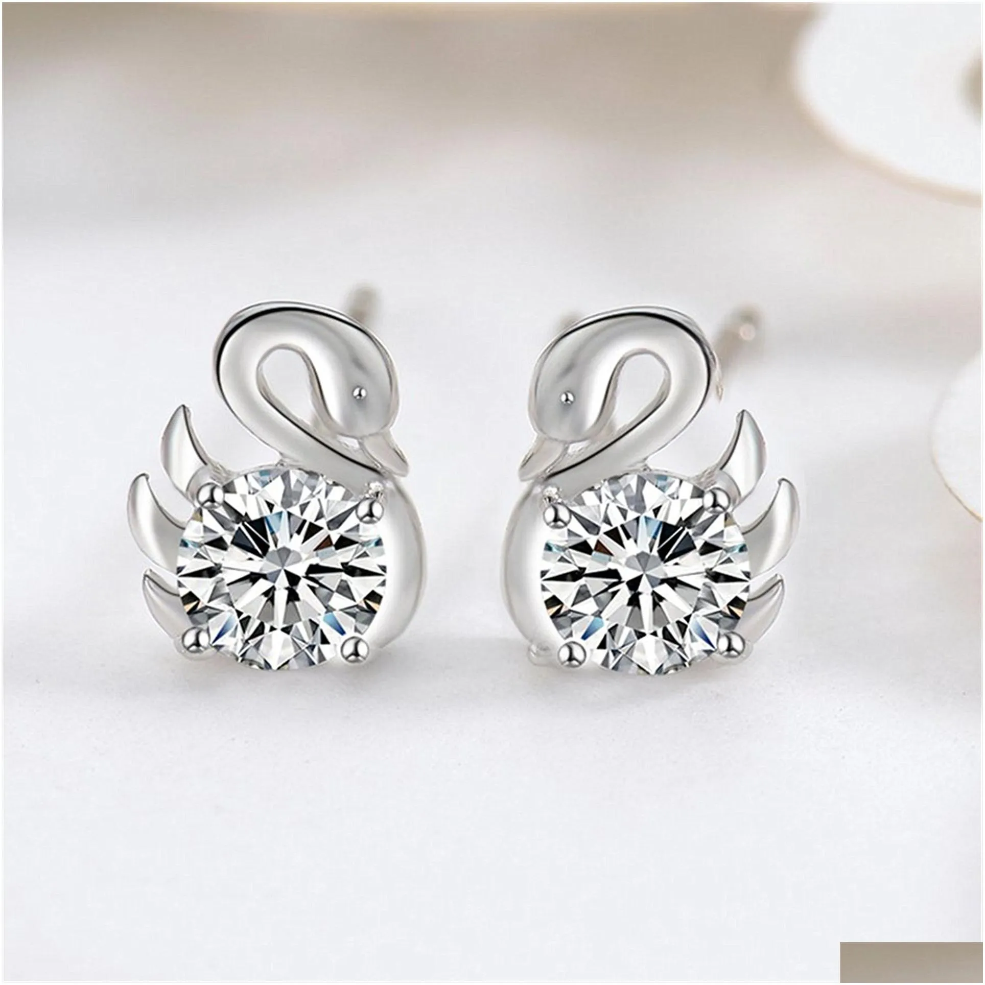 Charm Animal Earrings Temperament Elegant Stud Earring Party Birthday Gift Sier Drop Delivery Jewelry Earrings Dhd7Y