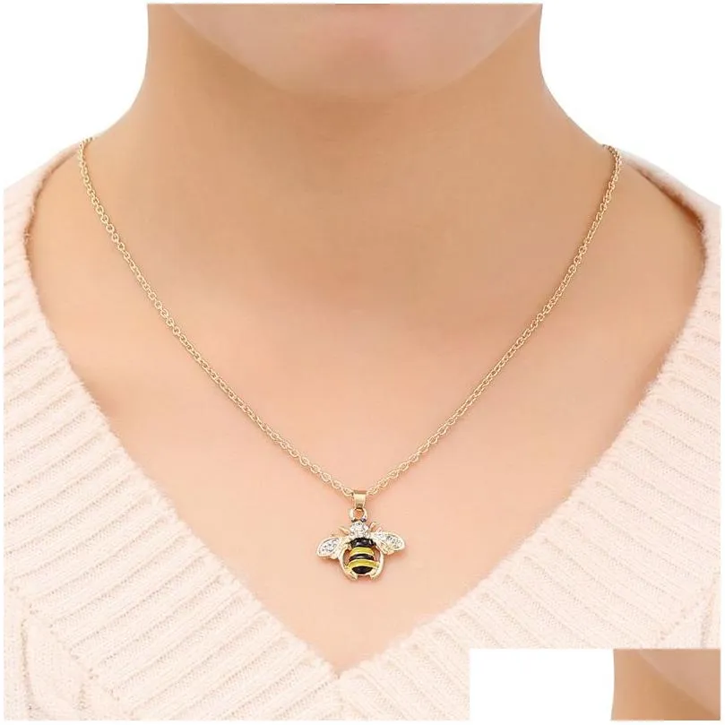 Pendant Necklaces Bee Necklace Insect Pendant Champagne Zircon Gold Color Bijoux Party Engagement Choker Drop Delivery Jewelry Necklac Dhw1E