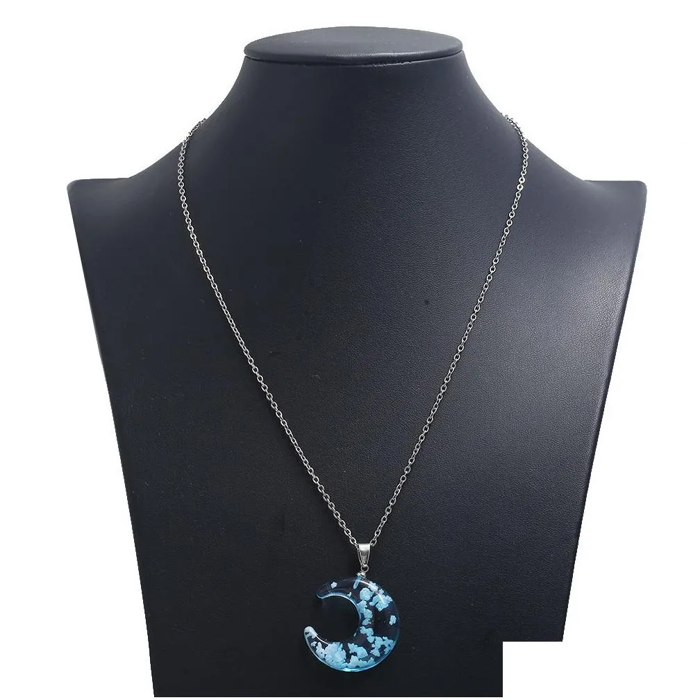 Pendant Necklaces Creative And Exquisite With Luminous Bird  Sky Pendant Necklace White Cloud Moon Resin Blue Jewelry Drop Delive Dhhmx