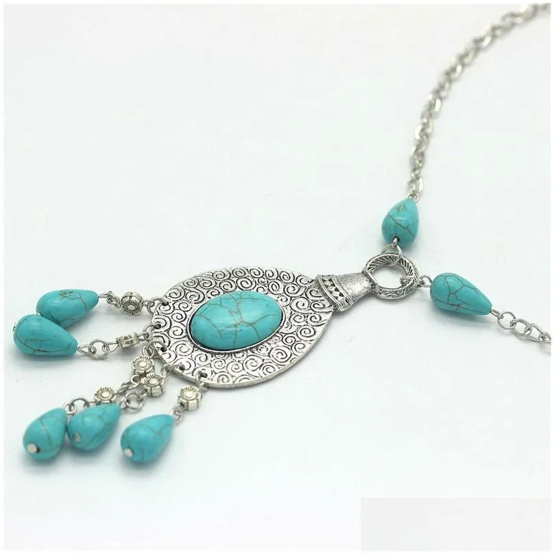 Pendant Necklaces Turquoise Necklace Retro Patterns Carved Drop Sweater Chain Peacock Tail Pattern Moon Drop Delivery Jewelry Necklace Dhtlm