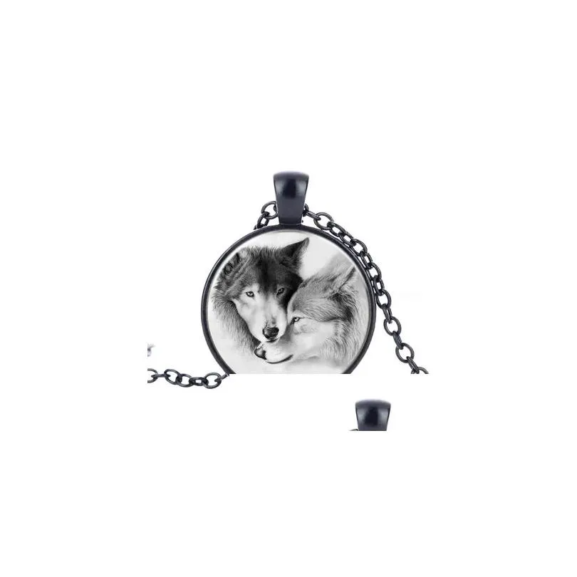 Pendant Necklaces Black And White Double Wolf Time Gemstone Glass Pendant Necklaces Drop Delivery Jewelry Necklaces Pendants Dhhyr