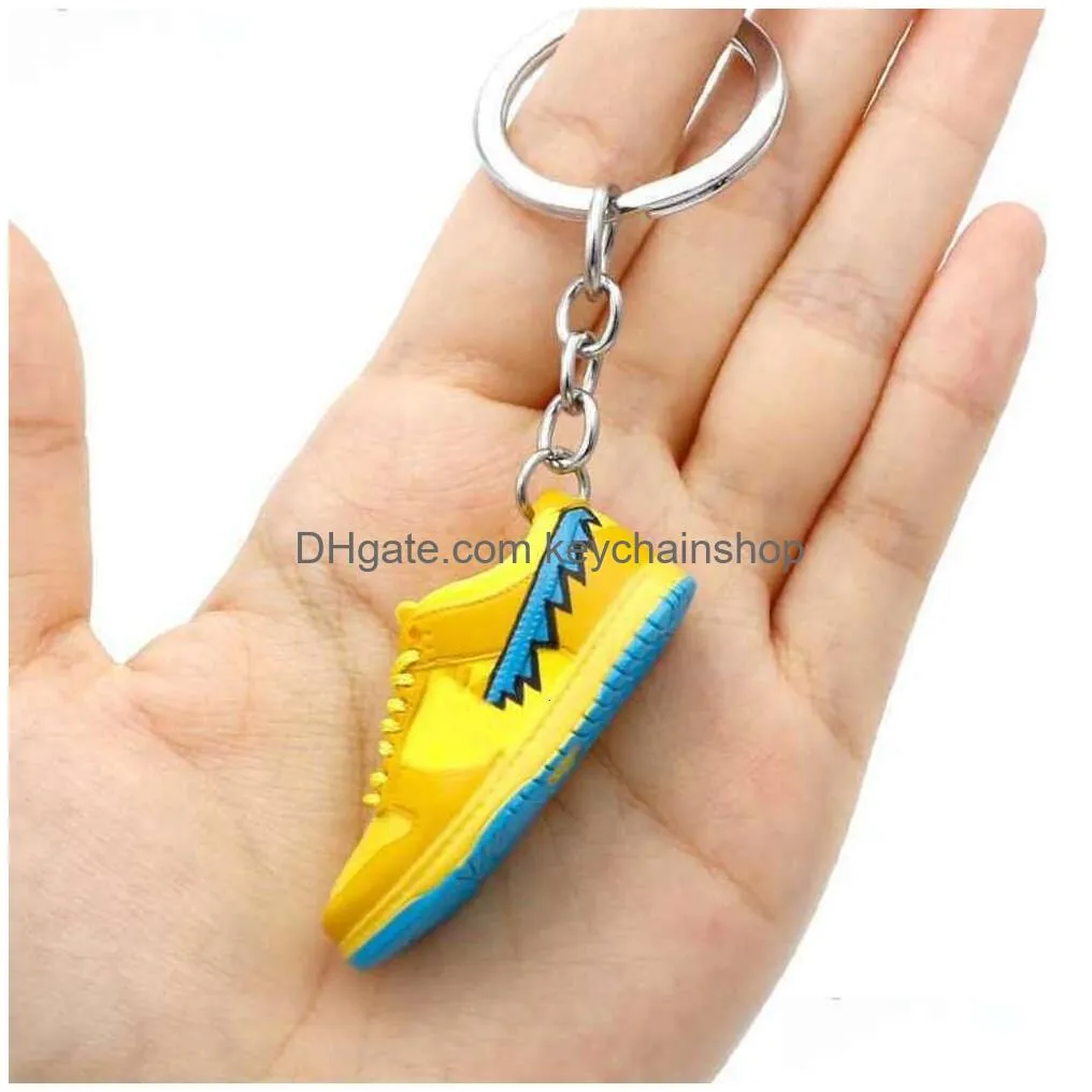 Keychains & Lanyards Keychains Lanyards Wholesale Designer Sneaker Trendy Pvc Sport Shoes Key Chain 3D Keychain Bag Pendant Accessori Dhdzv