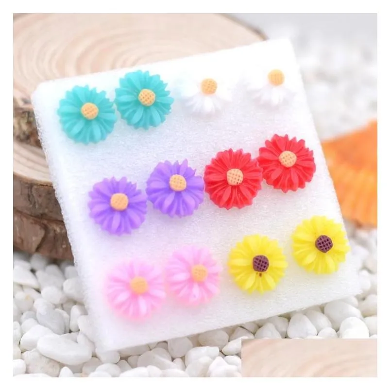 Stud Earrings For Women Wholesale Earring Jewelry Female Exquisite Elegant Matte Finish Wind Small Daisy Flower Drop Delivery Jewelry Dhrq5