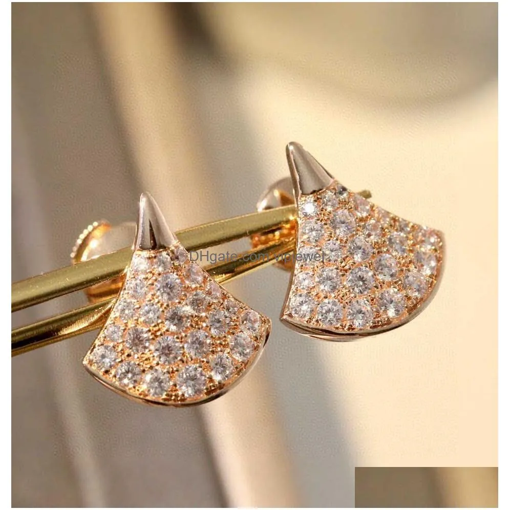 v gold luxury quality fan shape stud earring with sparkly diamond in two colors plated for women and man wedding jewelry gift have box stamp