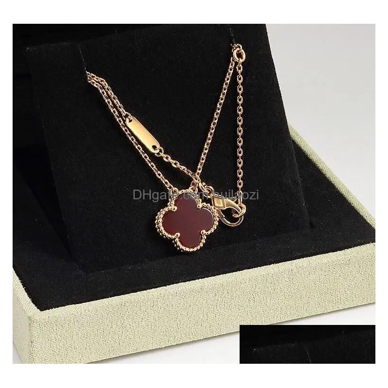  designer pendant necklaces for women elegant 4/four leaf clover locket necklace highly quality choker chains designer jewelry 18k plated gold girls gift no