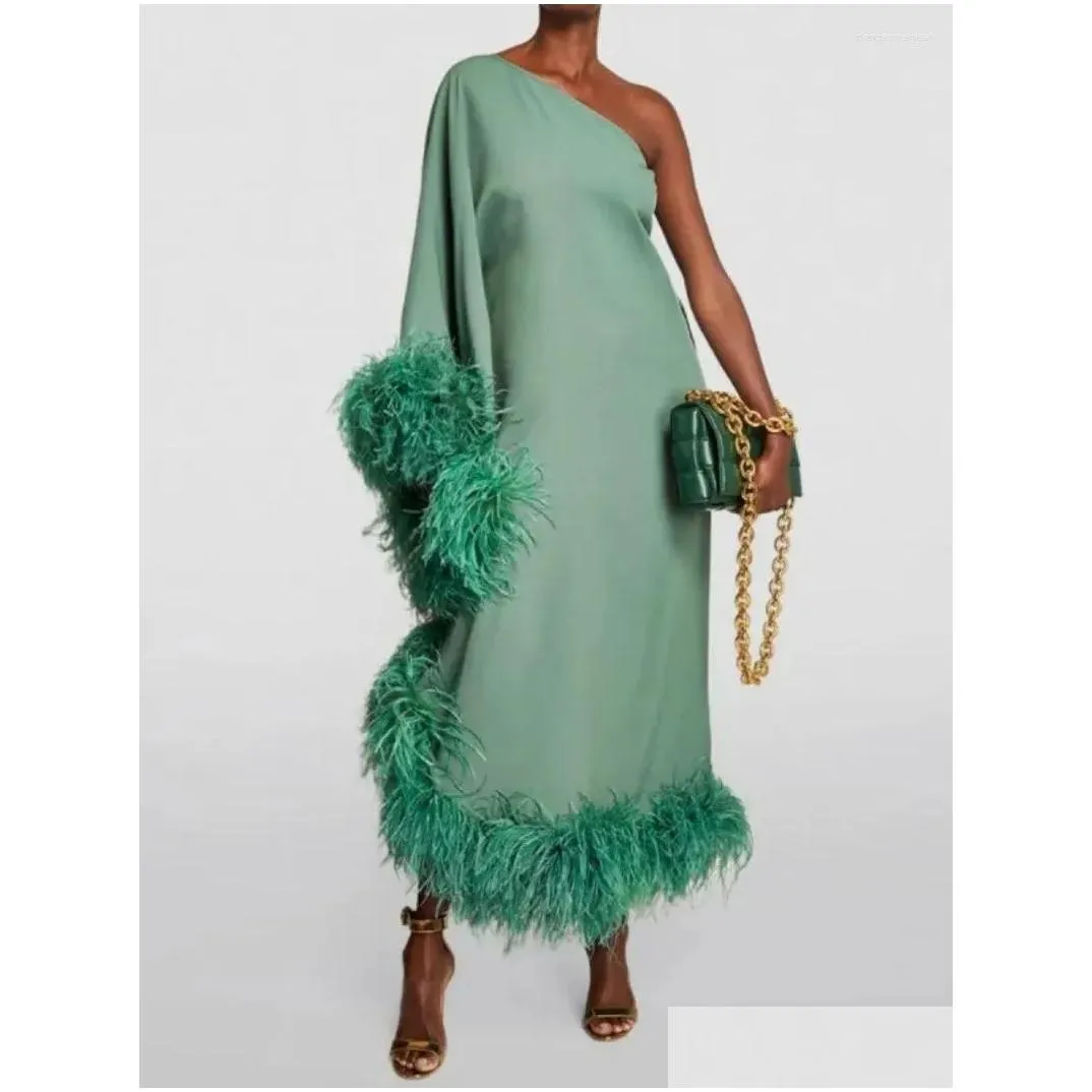 feather loose evening dress women one-shoulder long sleeve large swing evening dress solid color fashion dinner dress