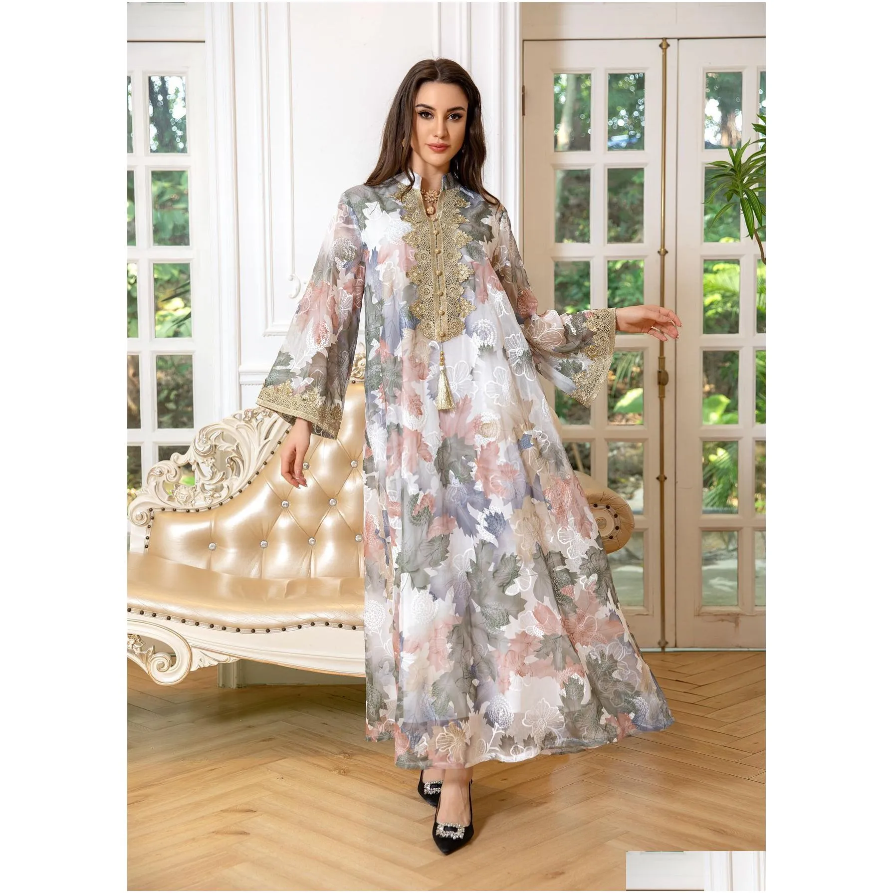 2024 spring modest floral printed arabian dubai dresses middle eastern women muslim robe long sleeve lace applique modest evening dress arabic gown for