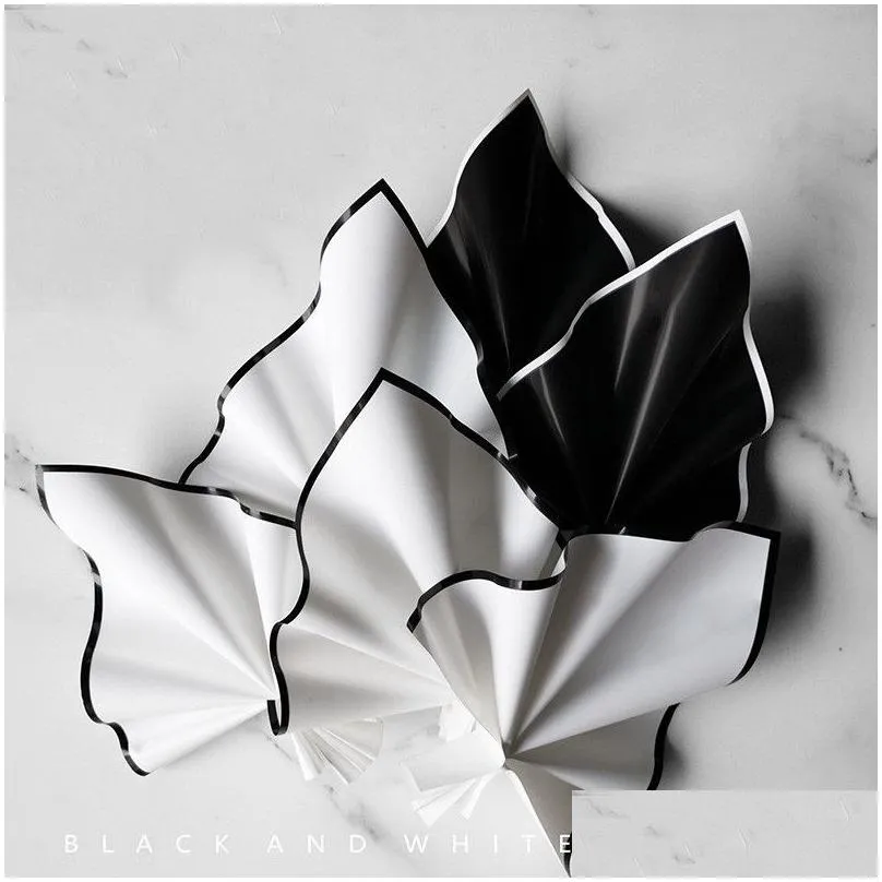 wholesale 20pcs black white color waterproof flower wrapping papers 60cm bouquet wrapping paper florist material gift packing craft paper