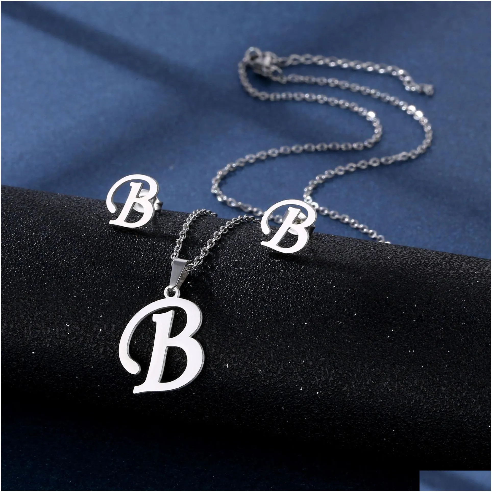 Earrings Necklace 26 English Alphabet Stud Set Fashion Jewelry For Men And Women Stainless Steel Clavicle Chain Gift Drop Delivery S Otqtm