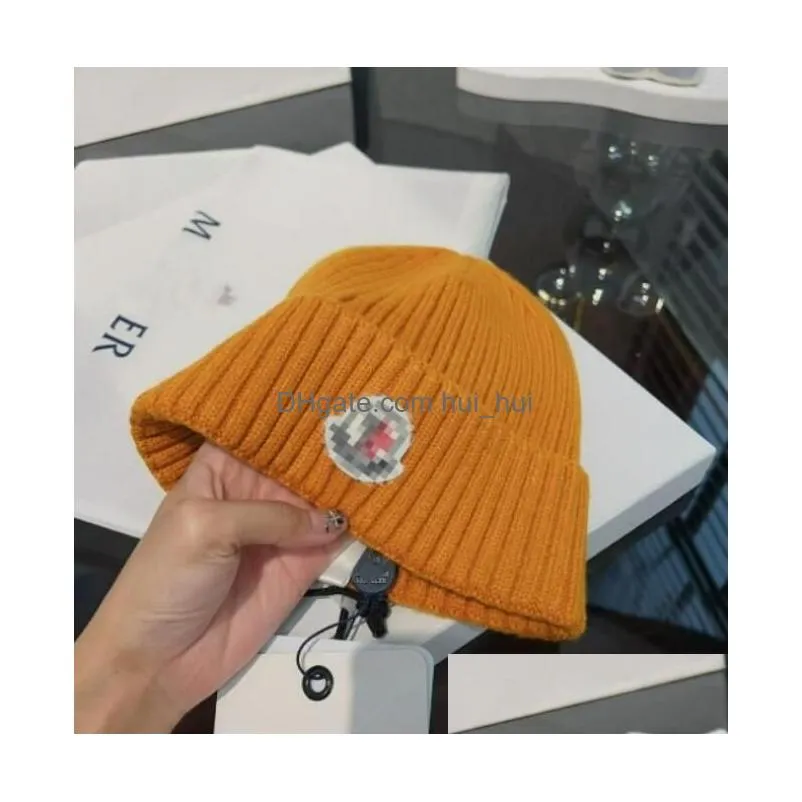 fashionable high-quality knitted hats fur hats styles in europe and america windproof and warm family couples