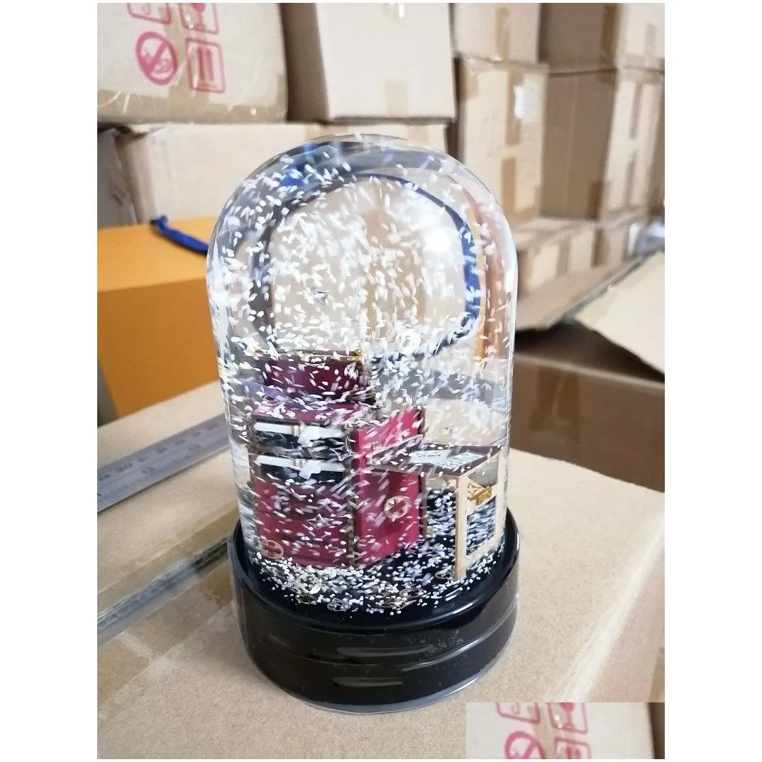 2019 snow globe with luxury decoration inside ever-changing wardrobe crystal ball christmas gift with gift box for vip customers
