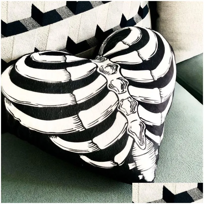 cushion decorative pillow home decor heart cushion living room skull personality decoration gift retro throw for halloween holiday bedroom