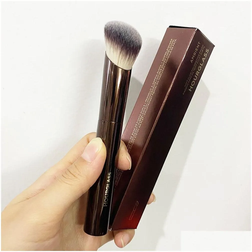 Makeup Brushes Hourglass Face Large Powder B Foundation Contour Highlight Concealer Blending Finishing Retractable Kabuki Cosmetics Dhzit