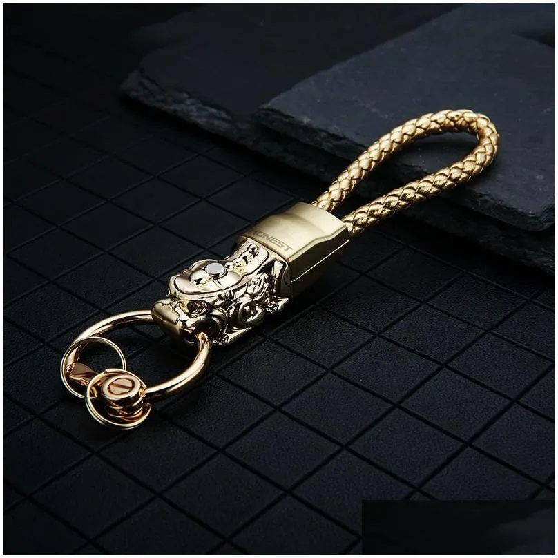 luxury brave troops car key chain prosperous fortune cowhide leather rope metal keyring lucky buckle gift auto key pendant gold