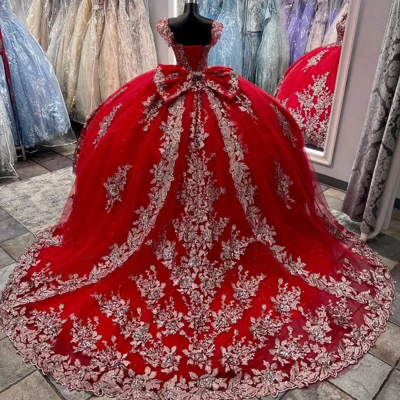 2024 Sexy Dark Red Quinceanera Dresses Ball Gown Off Shoulder Gold Lace Appliques Crystal Beads Puffy Corset Back With Bow Ruffles Party Dress Prom Evening Gowns