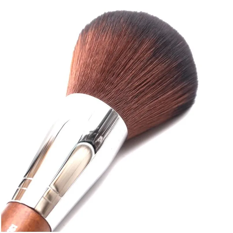 professional makeup artist long wood handle classic soft wavy bristle 130 large round cosmetic tools powder brush for face and