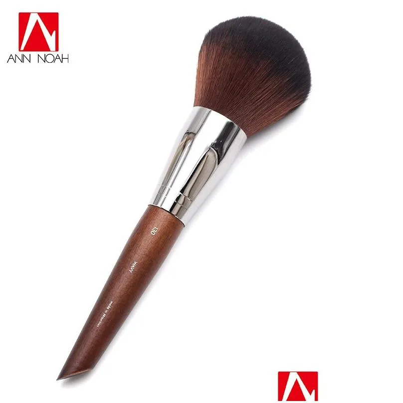 professional makeup artist long wood handle classic soft wavy bristle 130 large round cosmetic tools powder brush for face and