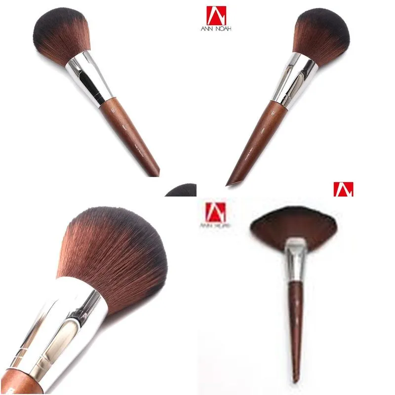 professional makeup artist long wood handle classic soft wavy bristle 130 large round cosmetic tools powder brush for face and