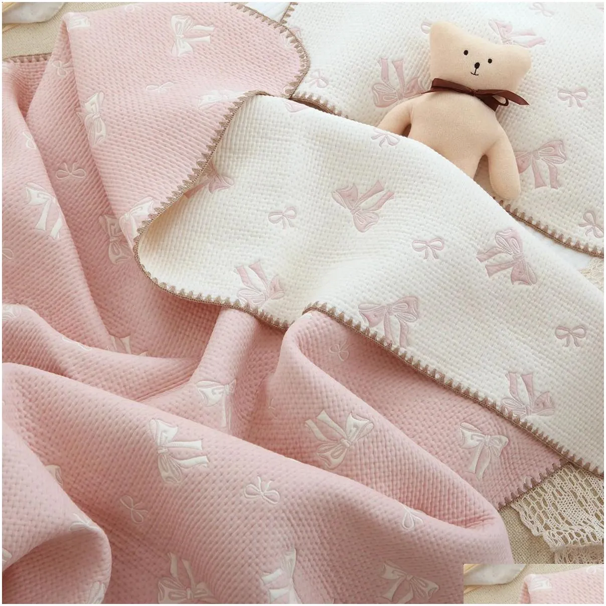 family kindergarten cotton sheets children`s bedding autumnwinter multifunctional blanket soft and skin friendly 240127