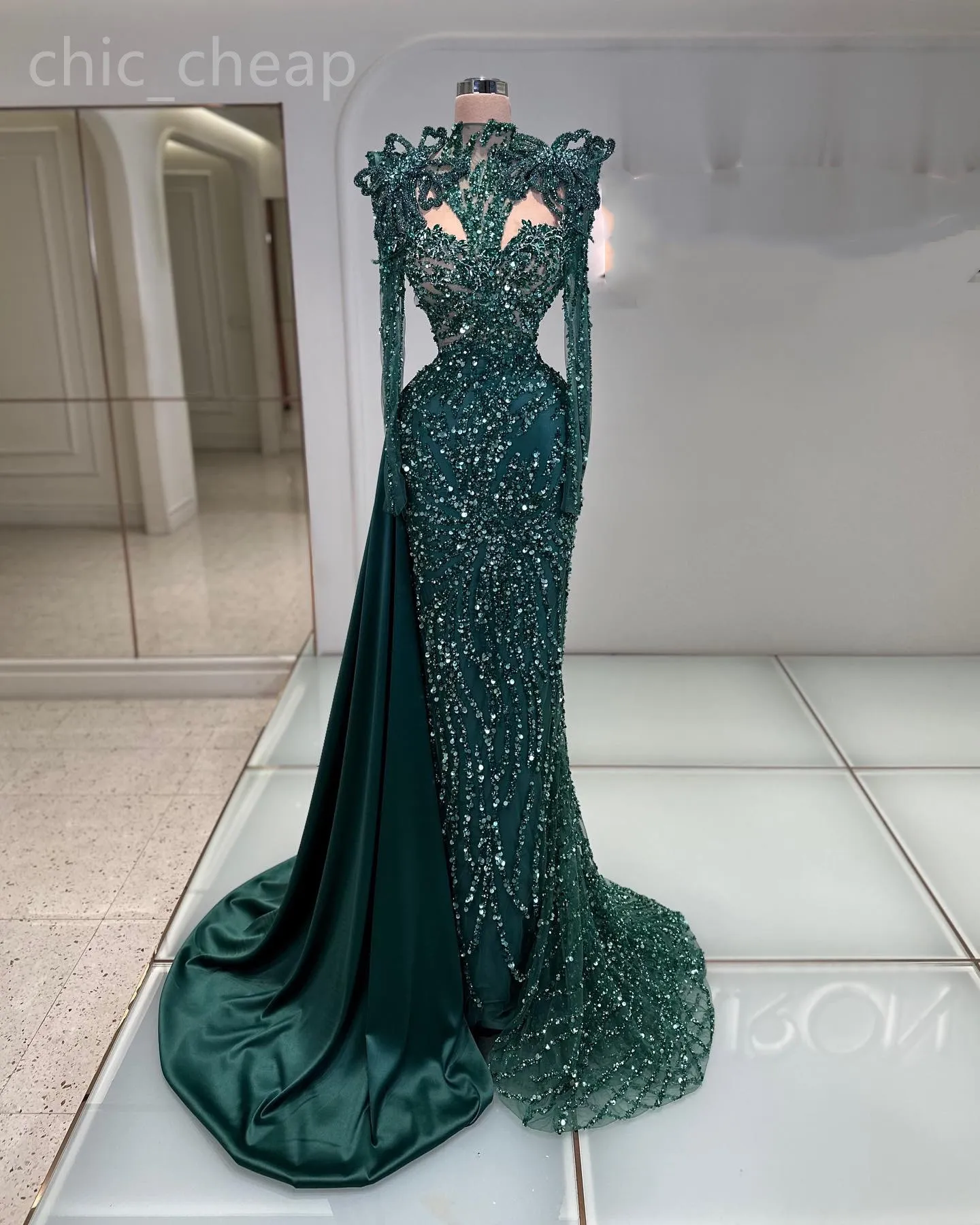 2024 Aso Ebi Hunter Green Mermaid Prom Dress Crystals Sequined Evening Formal Party Second Reception Birthday Engagement Gowns Dresses Robe De Soiree ZJ22