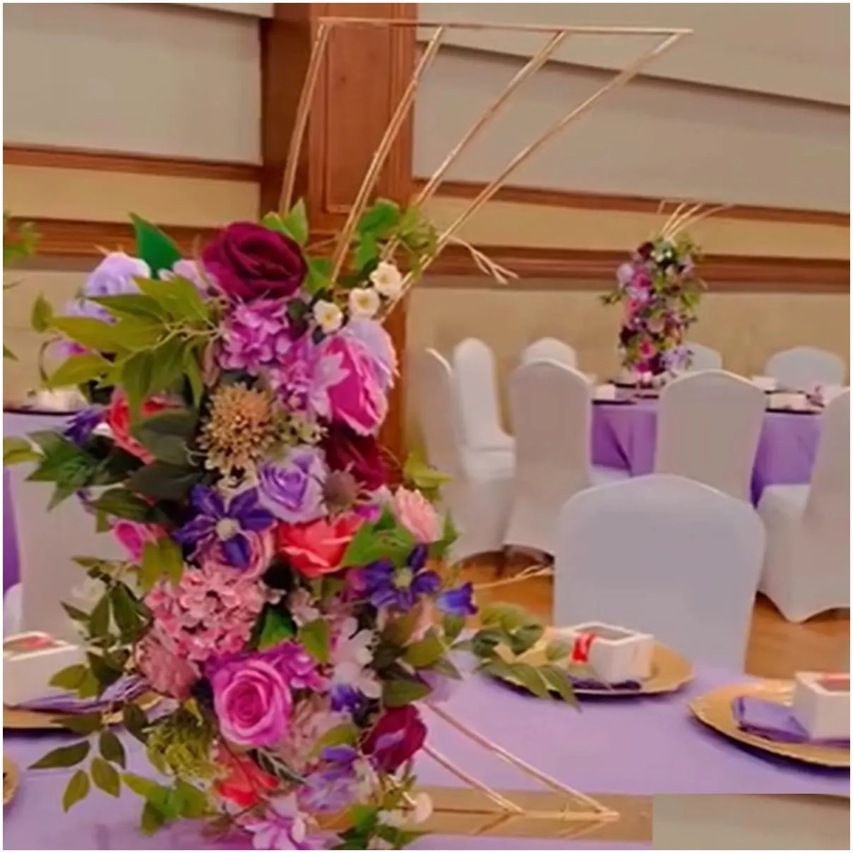 gorgeous gold centerpiece flower stand for wedding table gold metal flower stand wedding centerpieces