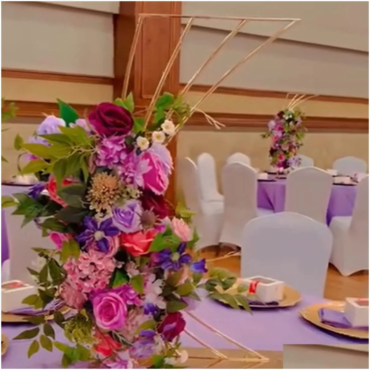 gorgeous gold centerpiece flower stand for wedding table gold metal flower stand wedding centerpieces