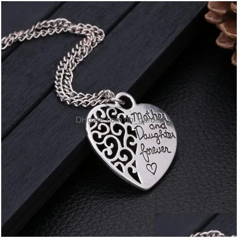 Pendant Necklaces Heart Shape Mom And Daughter Pendants Necklace For Women Adjustable Sier Plating Hollow Chain Jewelry Gift Dhgarden Dhioi