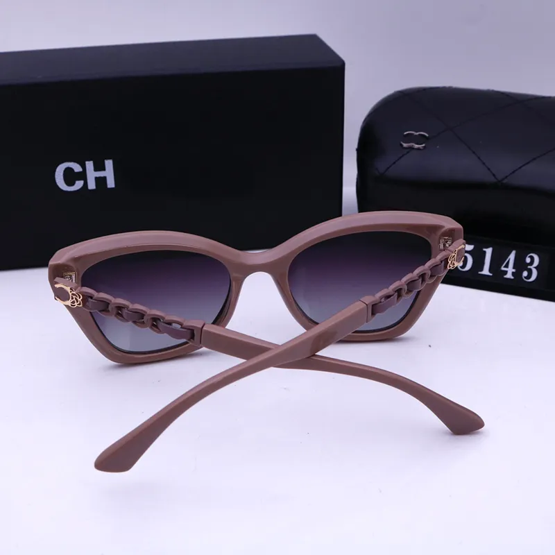 sunglasses Luxury designer sunglasses Man Women cat eye Unisex Designer Goggle Beach Sun Glasses Retro Frame Design UV400 With Box very nice