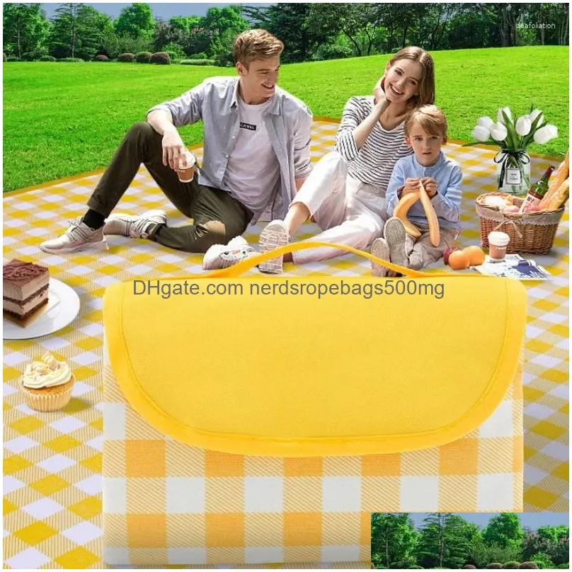 Carpets Foldable Portable Picnic Mat 100X150Cm Family Beach Barbecue Park Cam Pad Waterproof Oxford Cloth Blanket Drop Delivery Dhma2