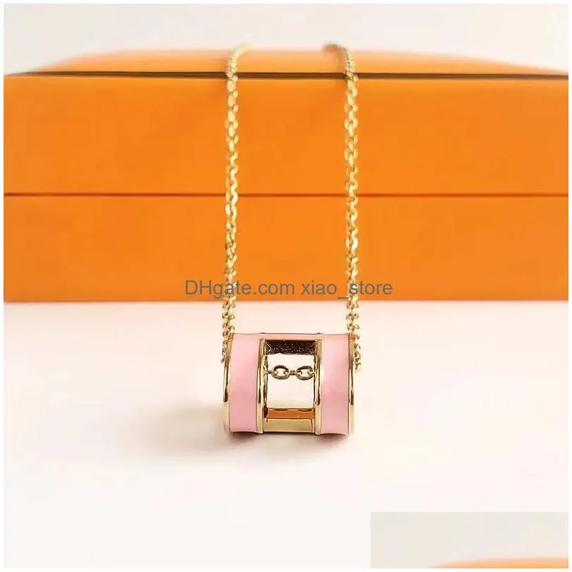 designer necklace classic luxury heart necklace pendant womens necklaces women 18k gold letter pendant luxury fanshion jewelry colorfast hypoallergenic