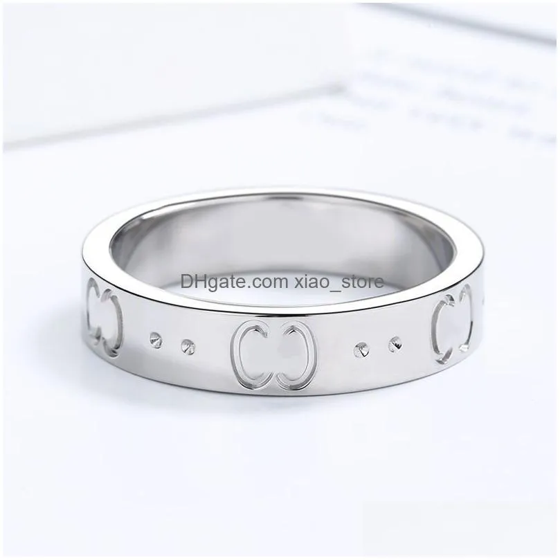 polished designer accessories ring for womens mens classical ins retro engraved letters smooth wedding band luxury jewelry bague designer rings zb022