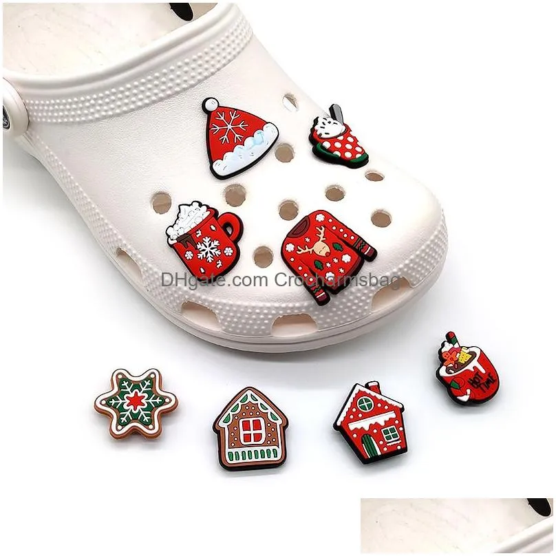 Shoe Parts & Accessories Moq 50Pcs Christmas Tree Santa Claus Shape Shoe Charm 2D Soft Pvc Charms Accessories Part Clog Buckles Decora Dh9D6