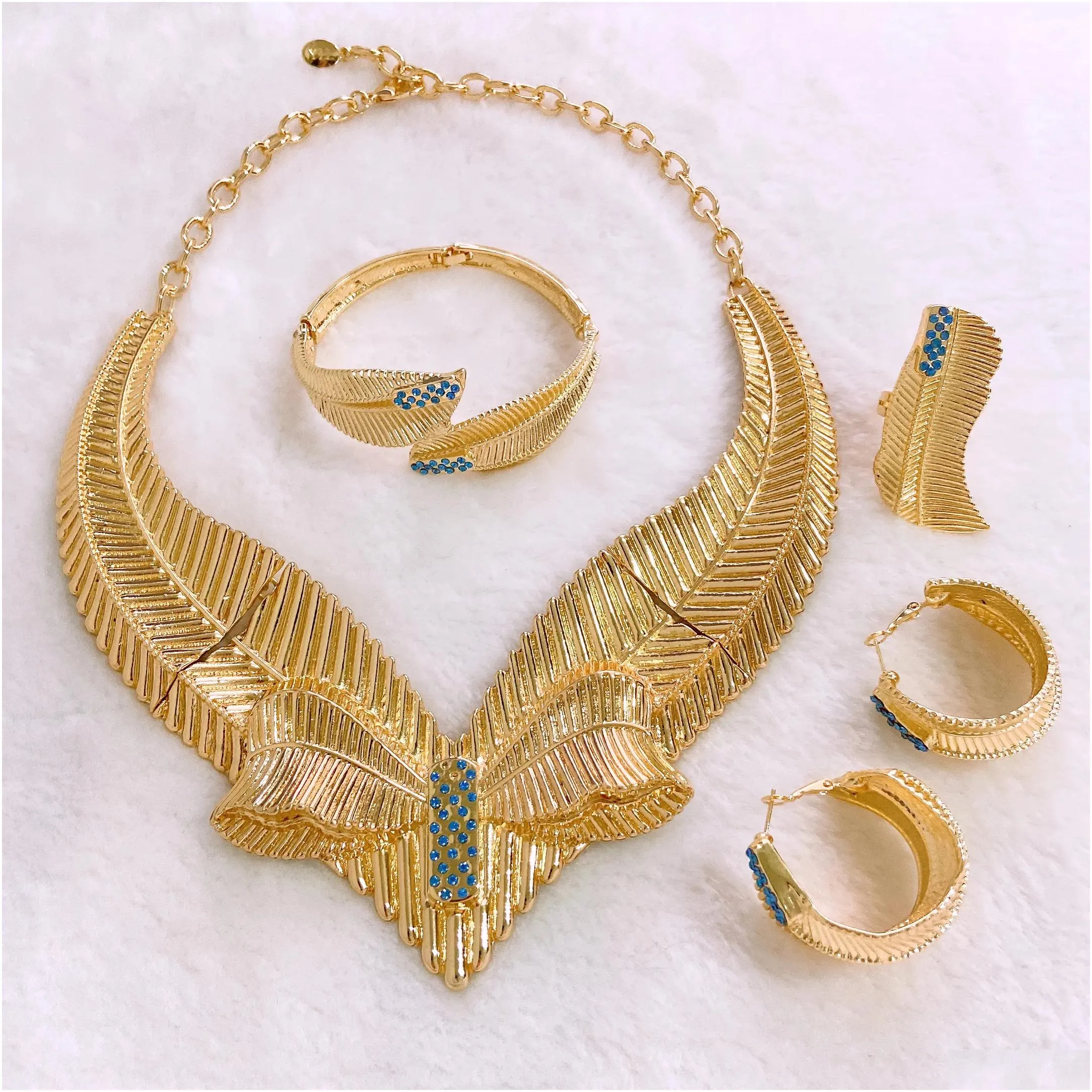 necklace bracelet earring ring fashion accessories popular fashion jewelry set