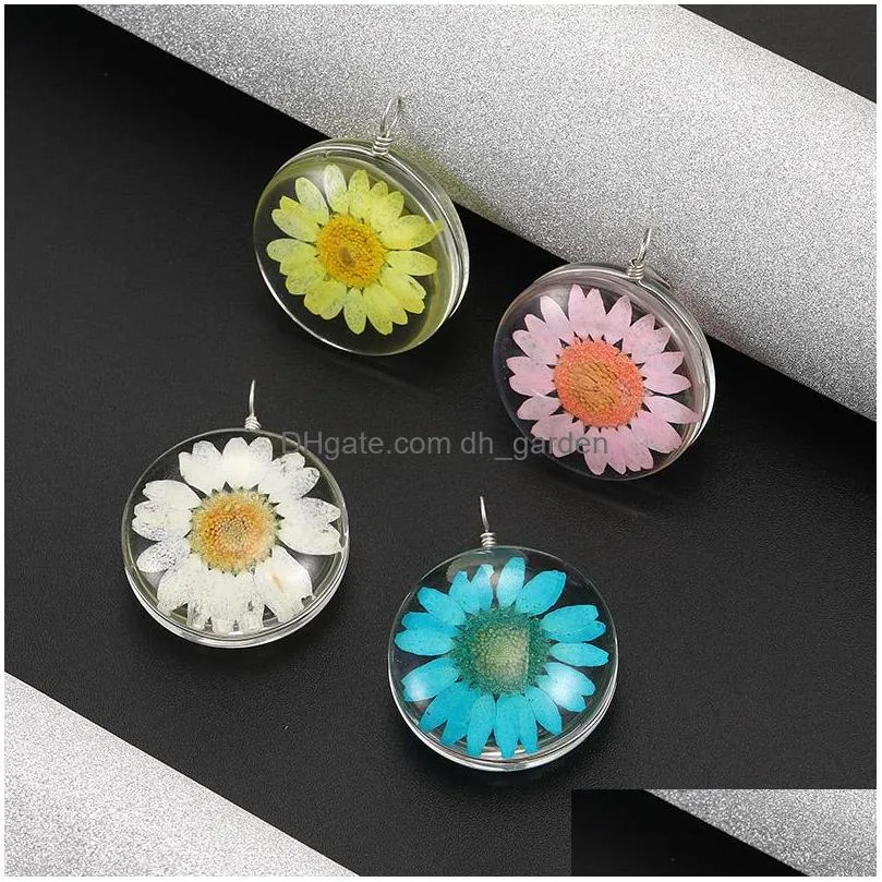 Charms Newest Creative Design Glass Dired Flower Small Daisy Ball Shape Pendant For Necklace Earring Colorf Transparent Diy Jewelry Dr Dh4Rc