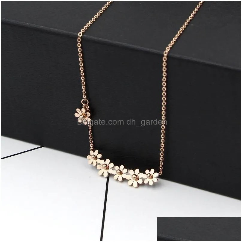 Pendant Necklaces High Quality Titanium Steel Flower Pendant Necklace For Women Girls Adjustable Sanding Link Chain Lovely Rose Gold J Dhcd0